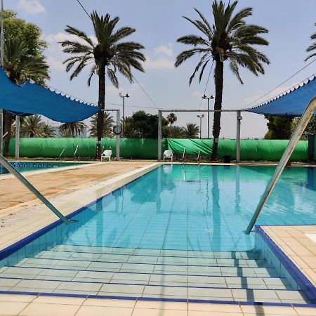 Kibbutz Tiratzvi - Country Lodging Tirat Zevi Dış mekan fotoğraf