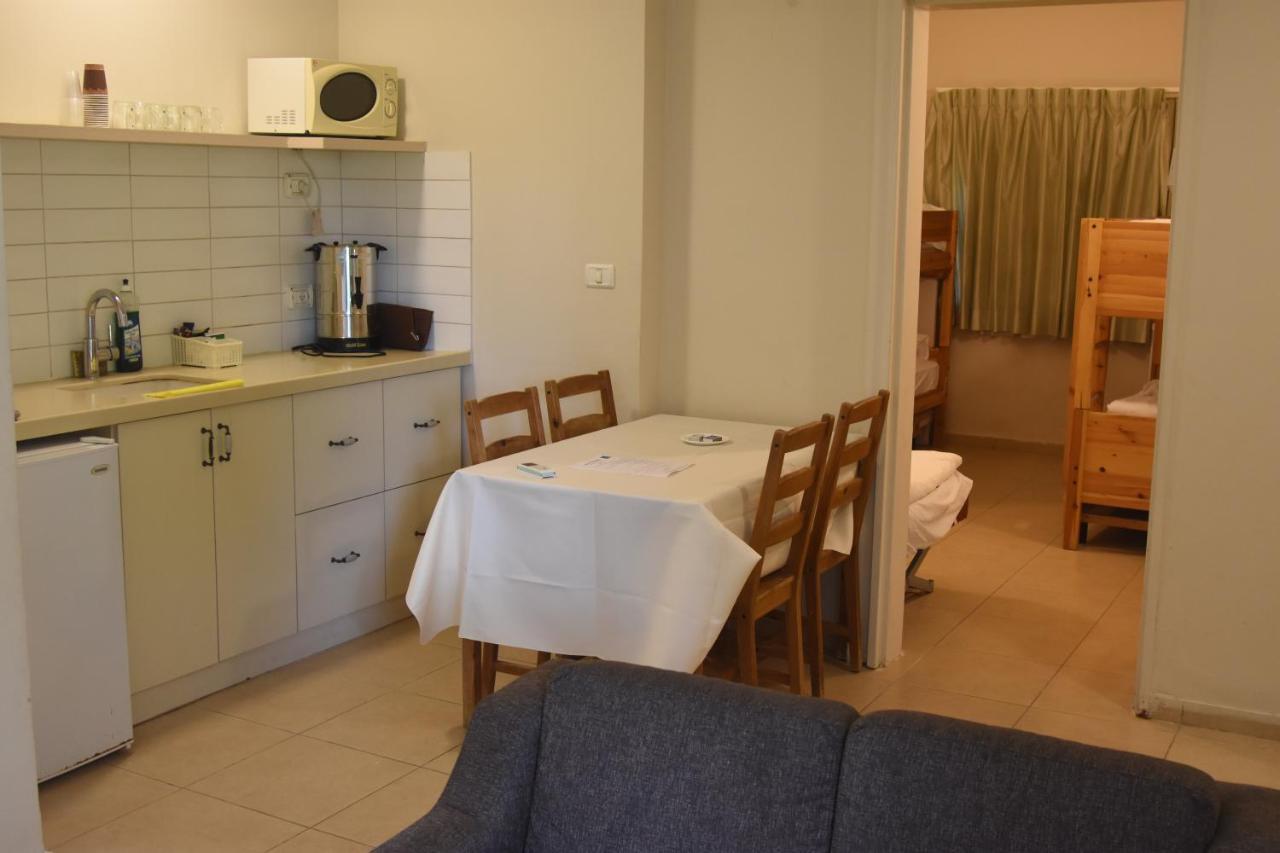 Kibbutz Tiratzvi - Country Lodging Tirat Zevi Dış mekan fotoğraf
