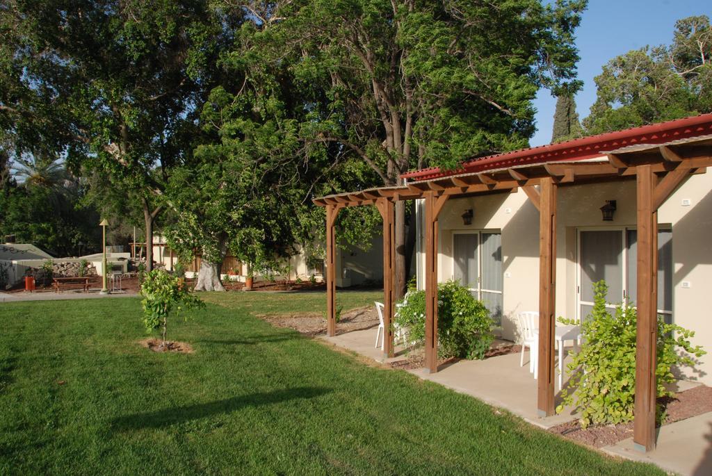 Kibbutz Tiratzvi - Country Lodging Tirat Zevi Dış mekan fotoğraf